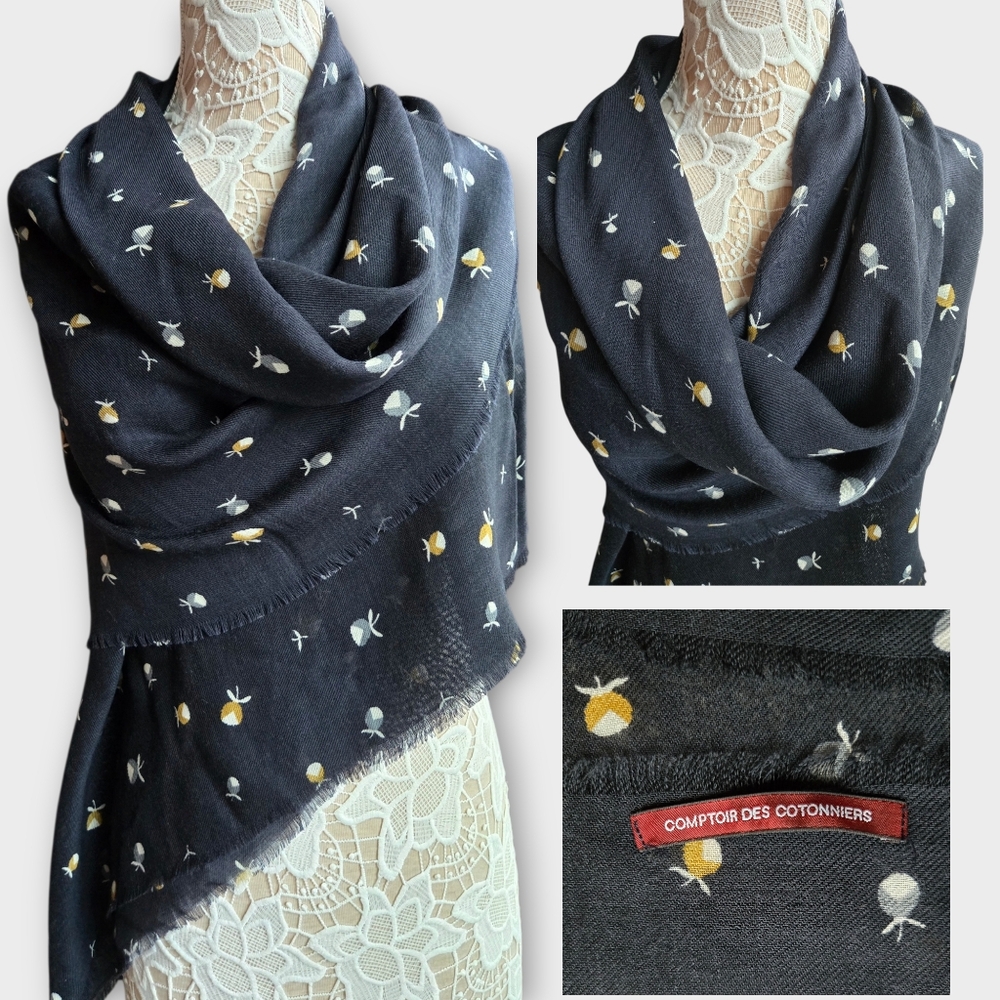 COMPTOIR DES COTONNIERS Stole Shawl 54 in × 55 in